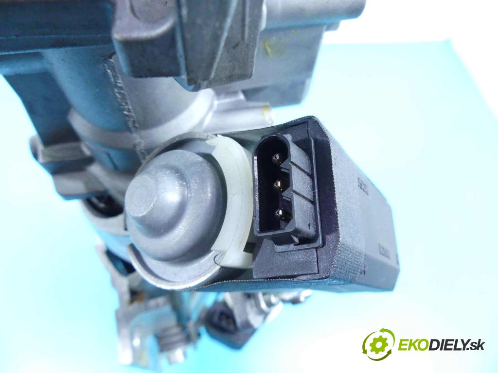 Land rover Range Rover III L322 2001-2012 3.6 TD V8 272 HP automatic 200 kW 3628 cm3 5- Stĺpik volant 7H42-3C529-BC (Tyč riadenia (volantu))