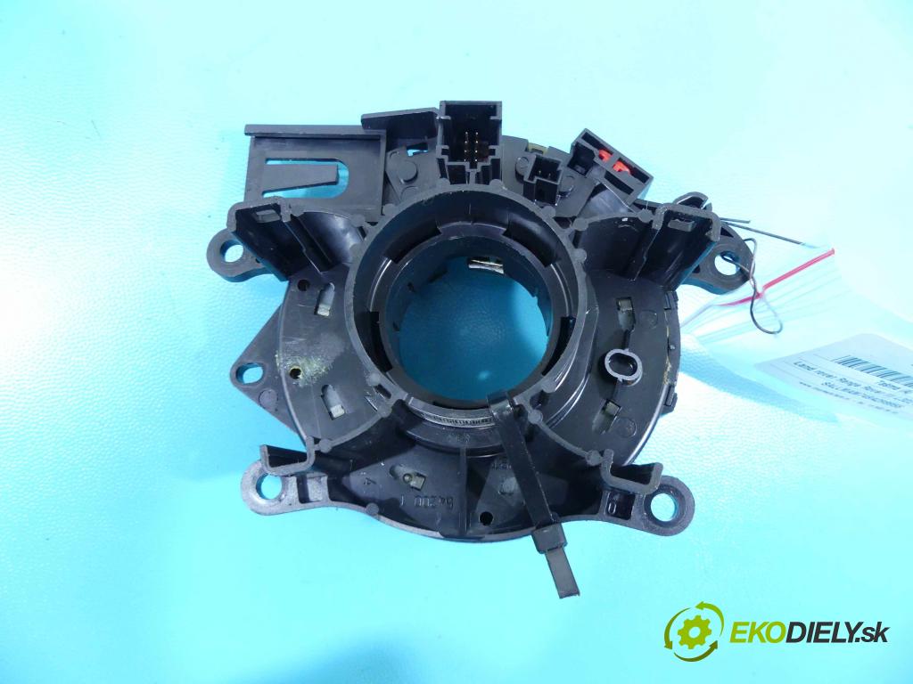 Land rover Range Rover III L322 2001-2012 3.6 TD V8 272 HP automatic 200 kW 3628 cm3 5- Páska: airbag 8379091 (Airbagy)