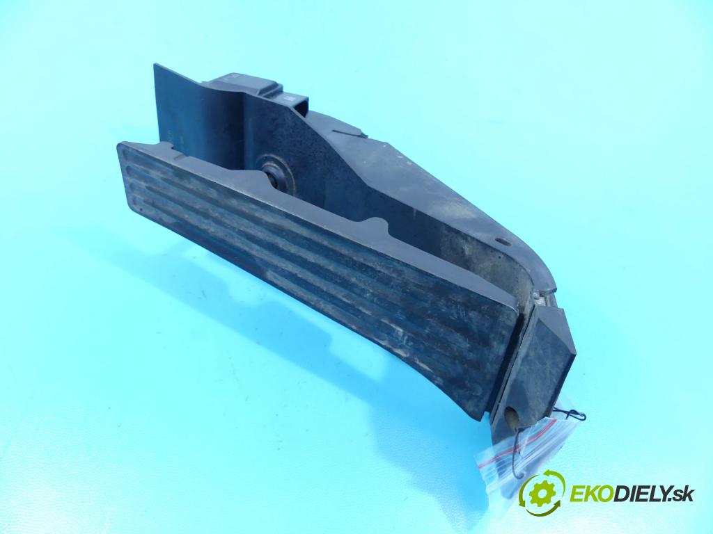 Land rover Range Rover III L322 2001-2012 3.6 TD V8 272 HP automatic 200 kW 3628 cm3 5- pedále 6786285 (Pedále)