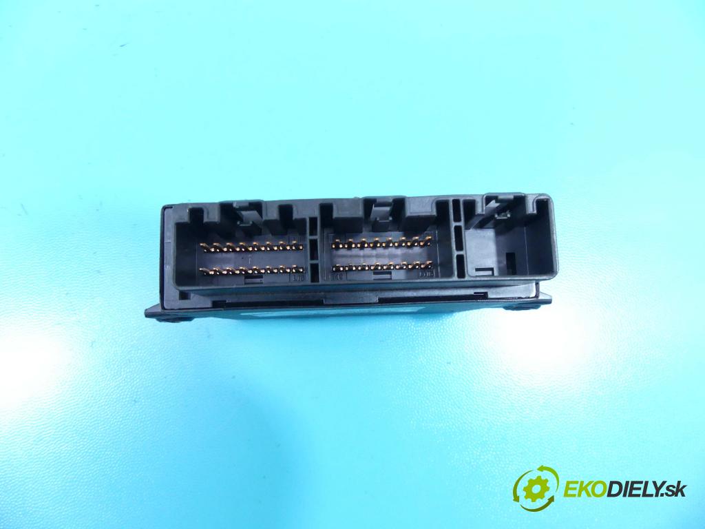 Land rover Range Rover III L322 2001-2012 3.6 TD V8 272 HP automatic 200 kW 3628 cm3 5- modul riadiaca jednotka 7H42-1560-AB (Ostatné)