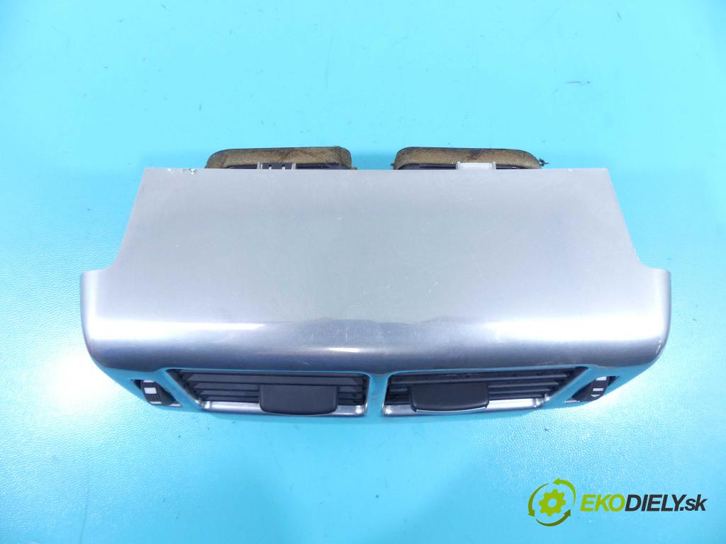 Land rover Range Rover III L322 2001-2012 3.6 TD V8 272 HP automatic 200 kW 3628 cm3 5- Mřížka: kúrenia stredová 7H42-014A22-AB (Mriežky kúrenia (fukáre))