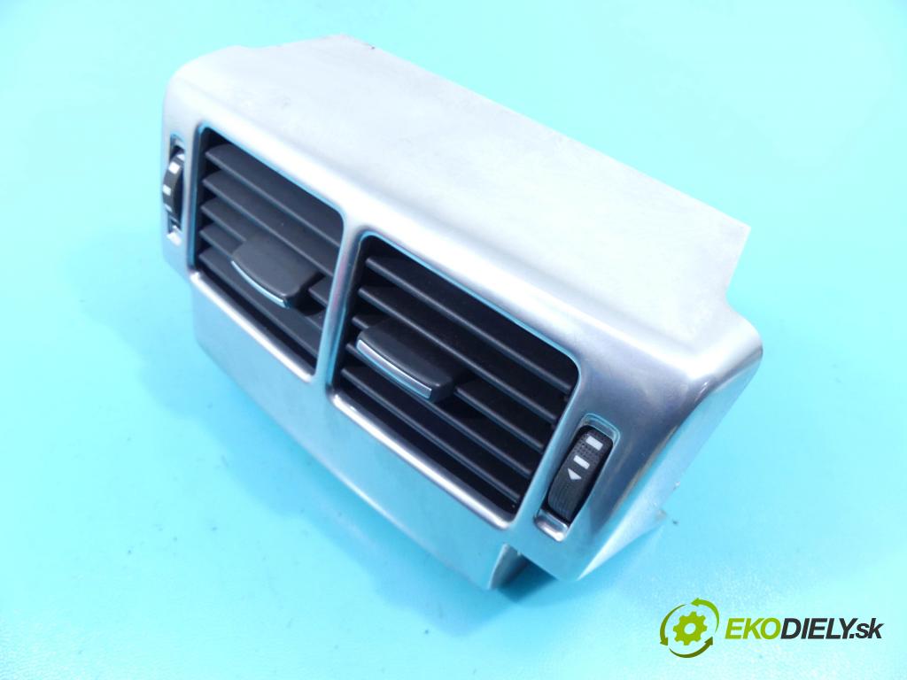 Land rover Range Rover III L322 2001-2012 3.6 TD V8 272 HP automatic 200 kW 3628 cm3 5- Mřížka: kúrenia stredová 7H42-014A22-AB (Mriežky kúrenia (fukáre))