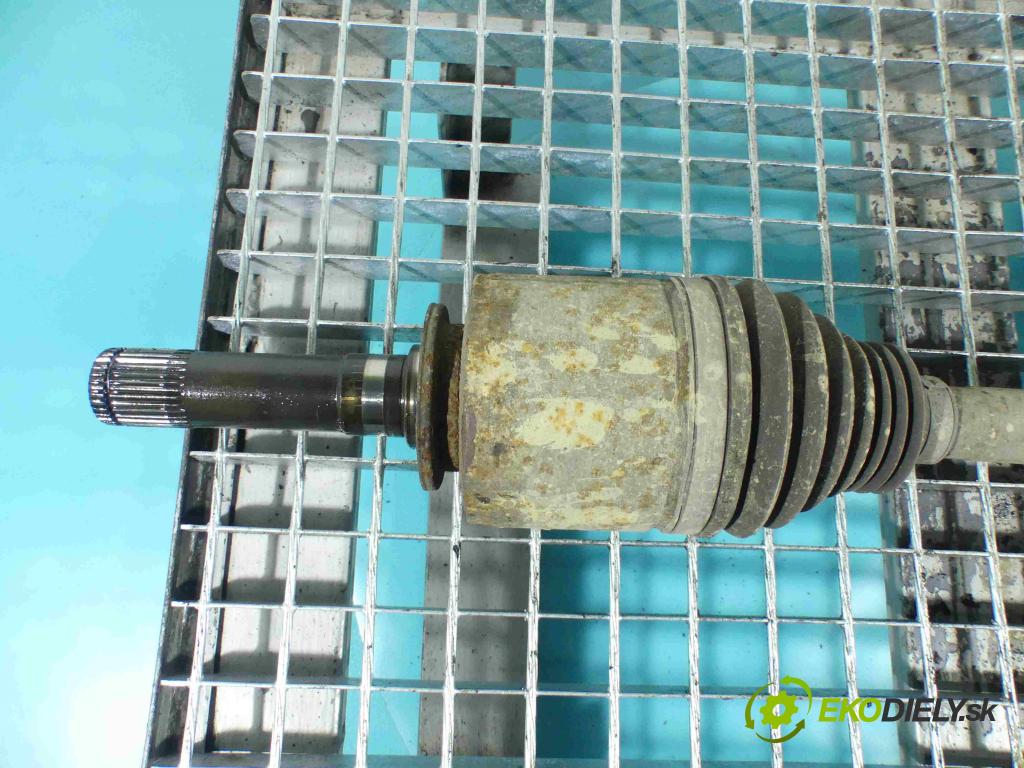 Land rover Range Rover III L322 2001-2012 3.6 TD V8 272 HP automatic 200 kW 3628 cm3 5- poloos pravé  (Poloosy)