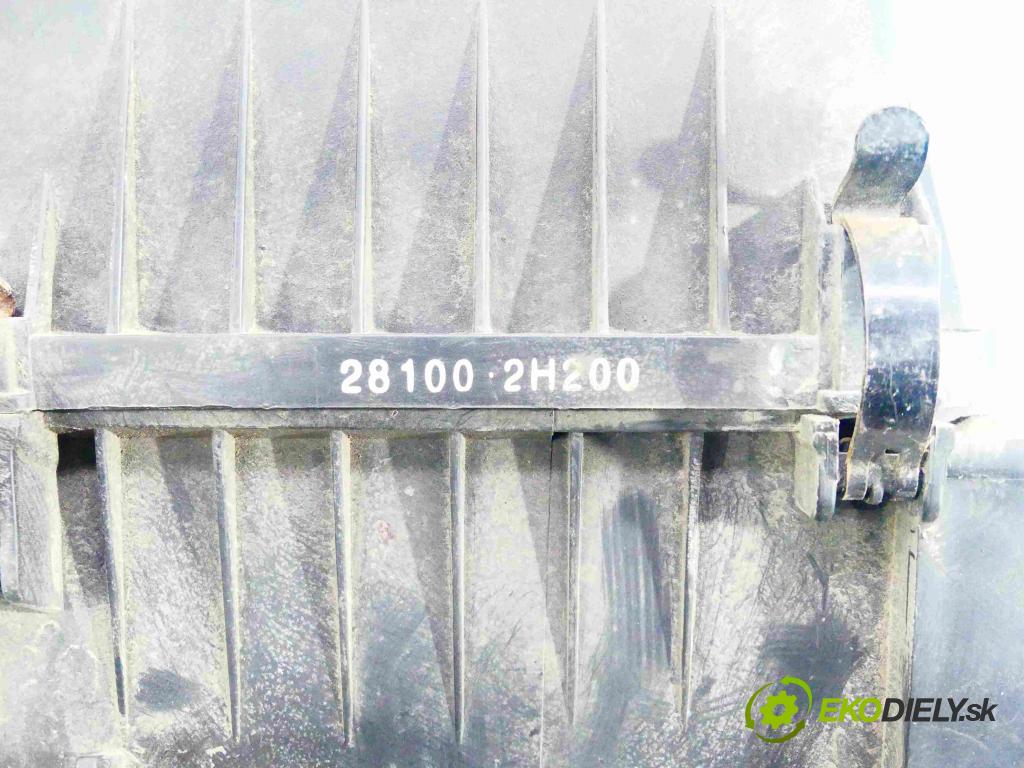 Hyundai I30 I 2007-2012 1.6 crdi 90 hp manual 66 kW 1582 cm3 5- obal filtra vzduchu 28100-2H200 (Kryty filtrů)
