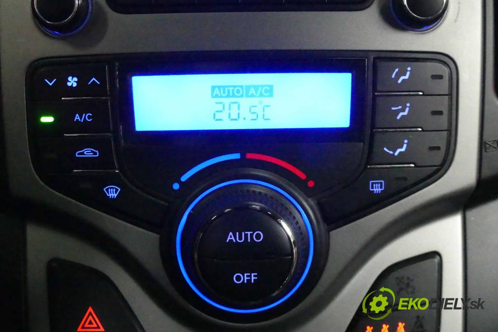 Hyundai I30 I 2007-2012 1.6 crdi 90 hp manual 66 kW 1582 cm3 5- palubní deska panel topení 97250-2LXXX