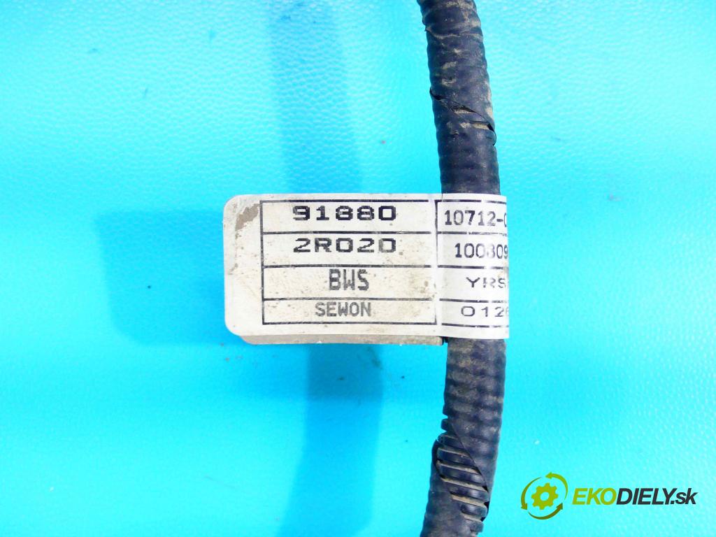Hyundai I30 I 2007-2012 1.6 crdi 90 HP manual 66 kW 1582 cm3 5- snímač parkovaní: 91880-2R020