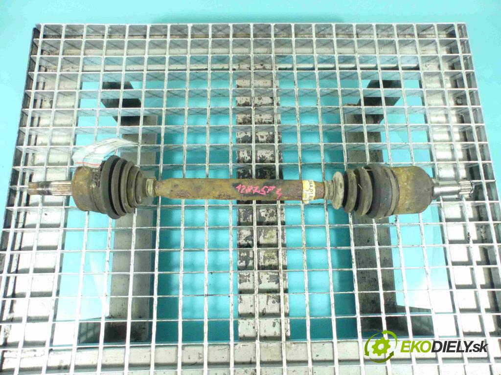 Fiat Stilo 1.2 16V 80 HP manual 59 kW 1242 cm3 5- poloos ľavé  (Poloosy)