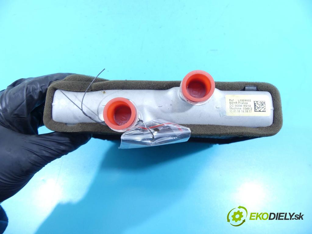 Mercedes GLK X204 2008-2015 2,2.0 cdi 170 hp automatic 125 kW 2143 cm3 5- radiátor 0329002 (Radiátory topení)