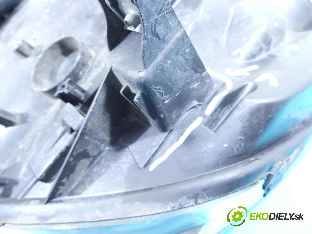 Mercedes GLK X204 2008-2015 2,2.0 cdi 170 HP automatic 125 kW 2143 cm3 5- Reflektor: pravý A2048206959 (Pravé)