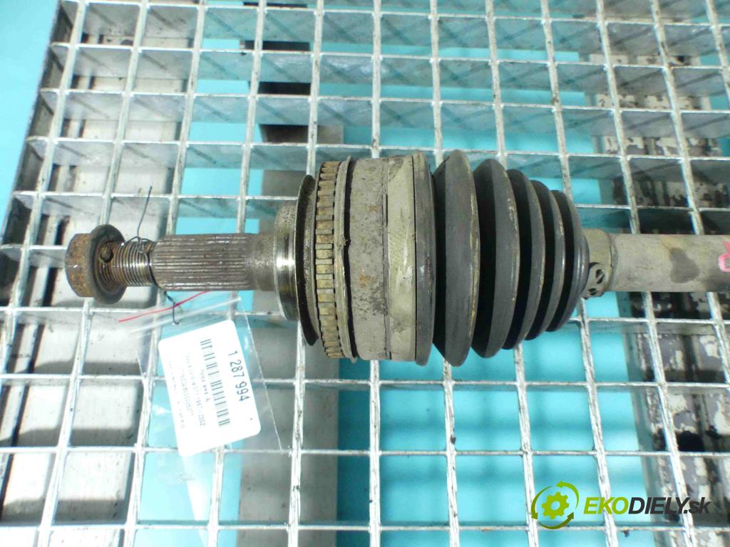 Toyota Corolla E11 1997-2002 2.0 D4D 90 HP manual 66 kW 1995 cm3 3- poloos ľavé  (Poloosy)