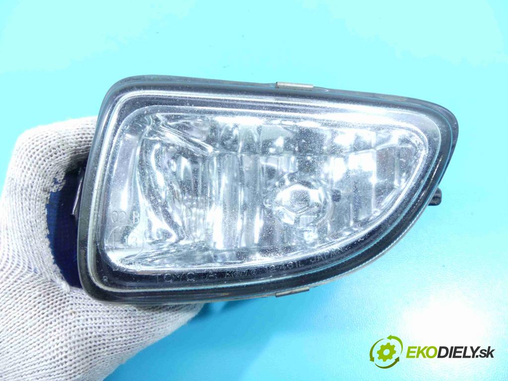 Toyota Corolla E11 1997-2002 2.0 D4D 90 HP manual 66 kW 1995 cm3 3- Halogen ľavý  (Ostatné)