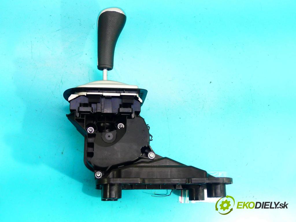 Citroen C3 I 2002-2009 1.4 hdi 68 HP automatic 50 kW 1398 cm3 5- Páka: Změny: stupeň,rýchlosť 9680340680 (Rýchlostné páky / kulisy)