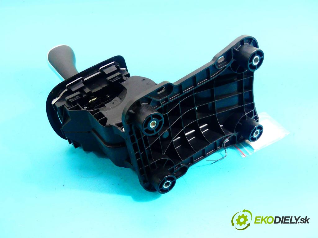 Citroen C3 I 2002-2009 1.4 hdi 68 HP automatic 50 kW 1398 cm3 5- Páka: Změny: stupeň,rýchlosť 9680340680 (Rýchlostné páky / kulisy)