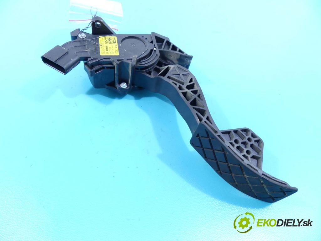 Skoda Fabia III 2014- 1.0 TSI 110 HP manual 81 kW 999 cm3 5- pedále 0280755335 (Pedále)