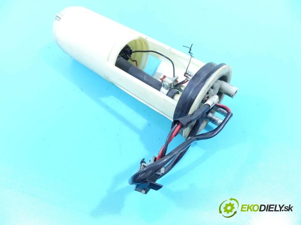 Volvo 850 2.4 140 HP manual 103 kW 2435 cm3 5- čerpadlo palivo