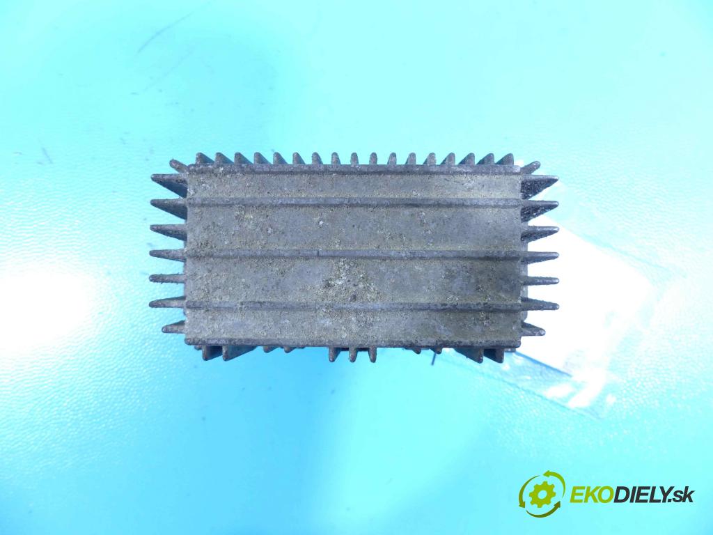 Opel Astra II 1998-2009 2.0 dti 101 HP manual 74 kW 1995 cm3 5- Relé: 09132691 (Relé)