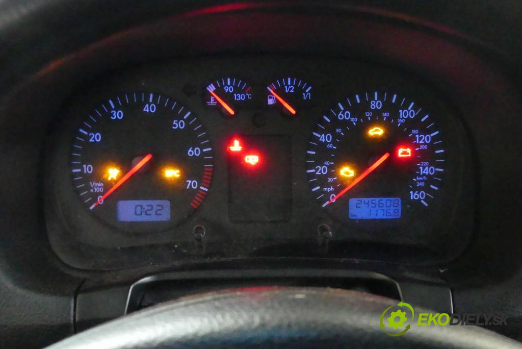 Vw Bora 1.6 16v 105 HP manual 77 kW 1595 cm3 4- prístrojovka/ budíky 0263637021 (Prístrojové dosky, displeje)