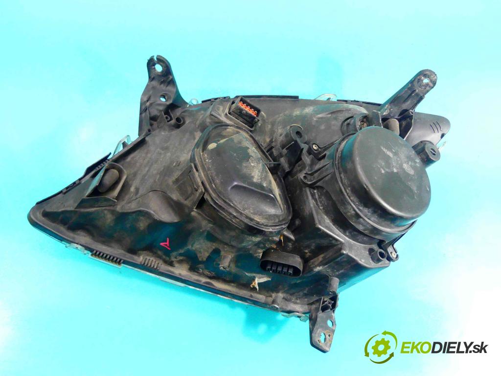 Opel Vectra C 2002-2008 2.2 16v 147 HP manual 108 kW 2198 cm3 5- Reflektor: pravý  (Pravé)