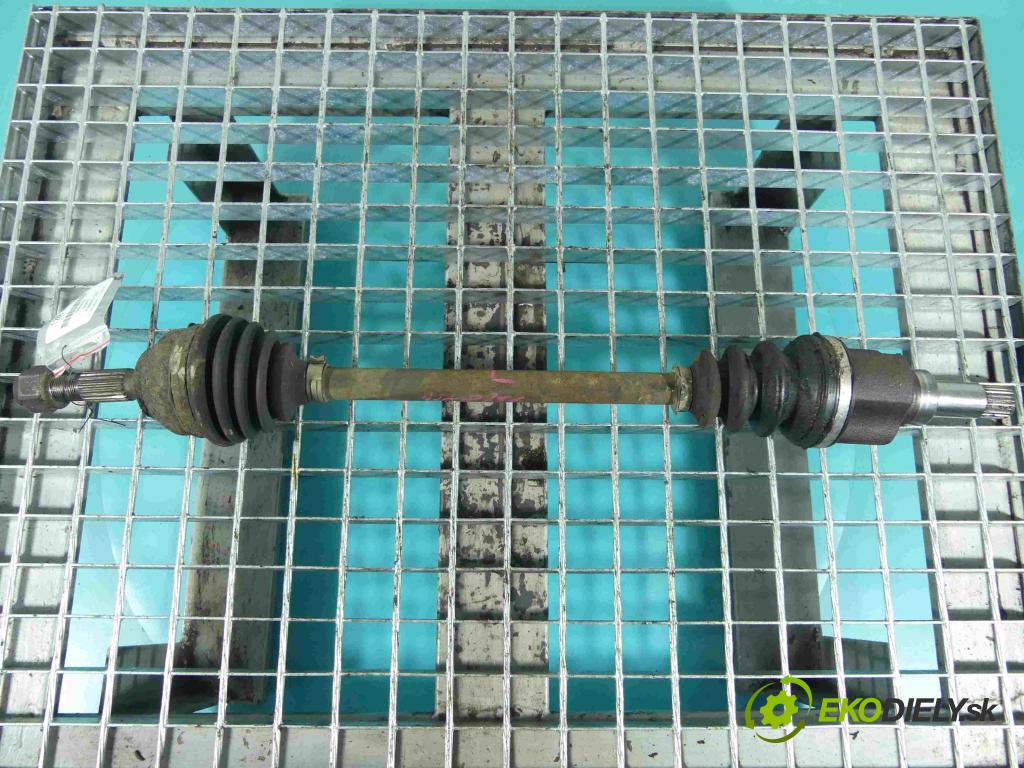 Citroen C2 1.1 60 HP manual 44 kW 1124 cm3 3- poloos ľavé  (Poloosy)