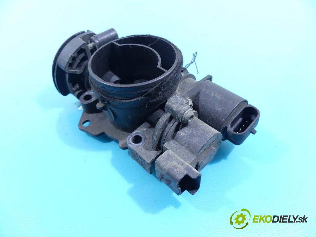 Citroen C2 1.1 60 HP manual 44 kW 1124 cm3 3- klapka 6510754 (Škrtiace klapky)
