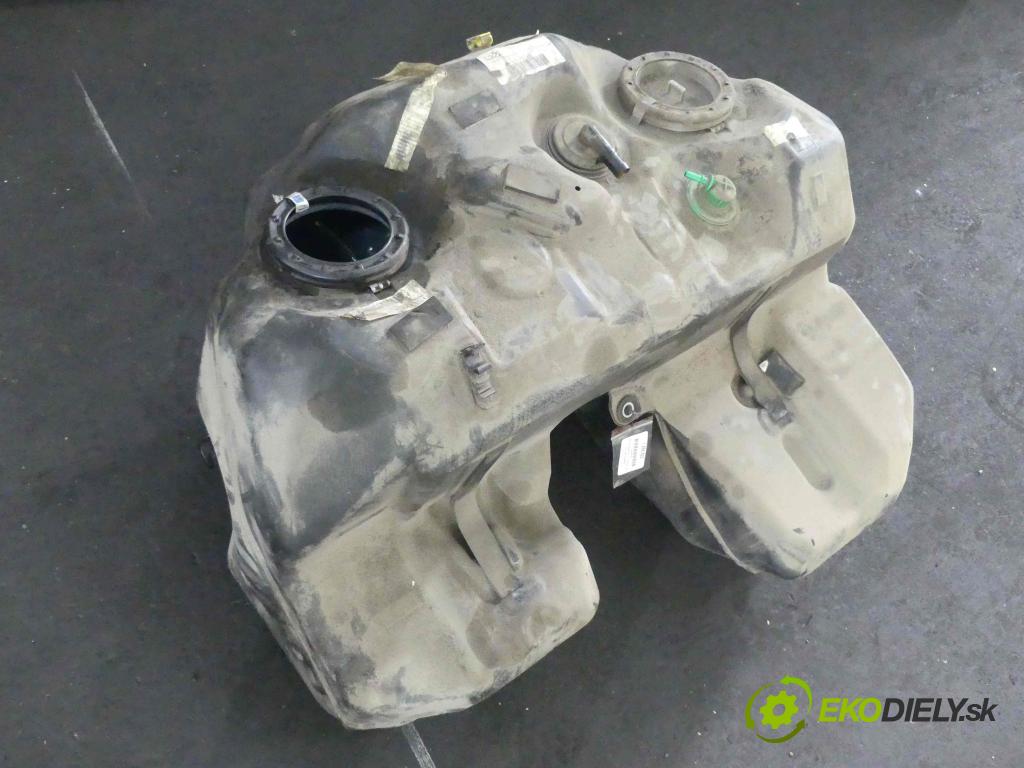 Land rover Range Rover III L322 2001-2012 3.6 TD V8 272 hp automatic 200 kW 3628 cm3 5- Nádrž: paliva 7H42-9K007-EA (Nádrže)