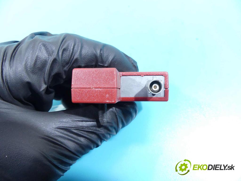 Land rover Range Rover III L322 2001-2012 3.6 TD V8 272 HP automatic 200 kW 3628 cm3 5- modul riadiaca jednotka XH42-10E921-AB (Ostatné)