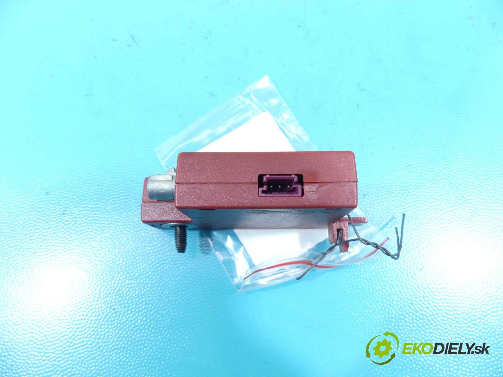 Land rover Range Rover III L322 2001-2012 3.6 TD V8 272 HP automatic 200 kW 3628 cm3 5- modul riadiaca jednotka XH42-10E921-AB (Ostatné)