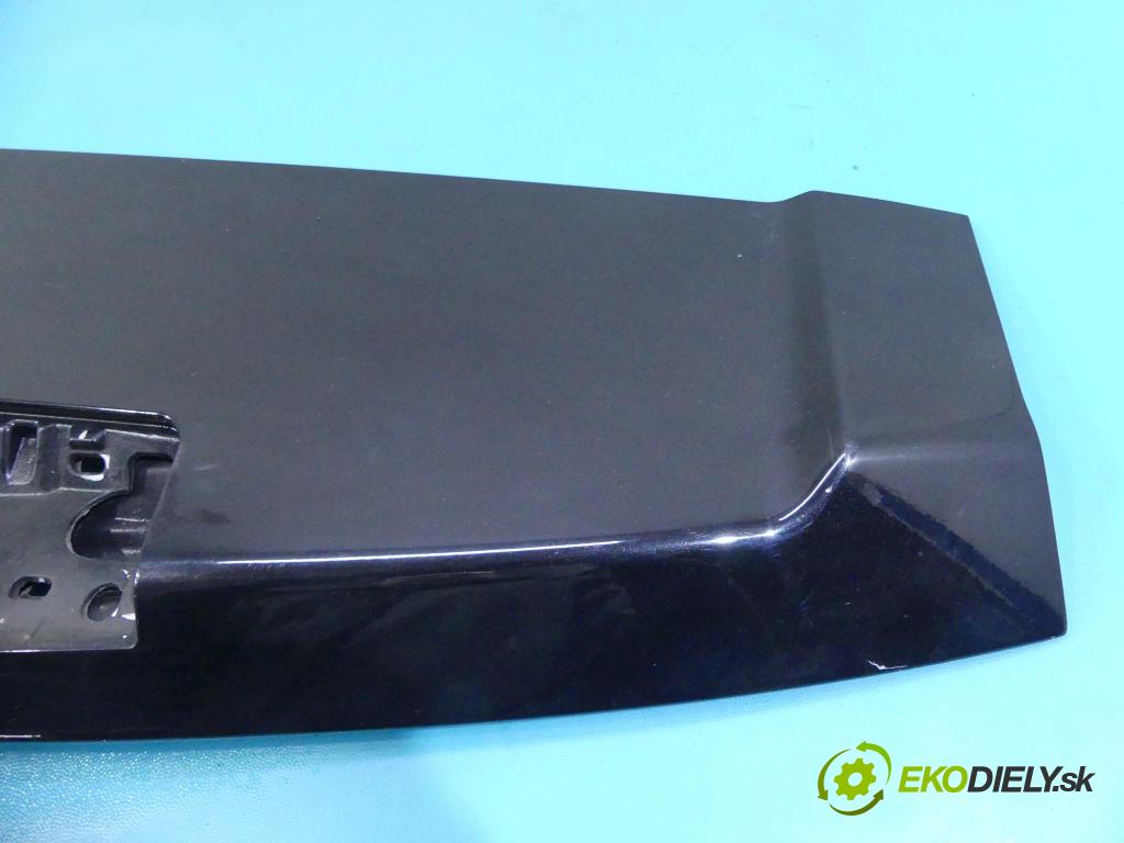 Land rover Range Rover III L322 2001-2012 3.6 TD V8 272 HP automatic 200 kW 3628 cm3 5- Spoiler: DFD500150 (Spoilery)