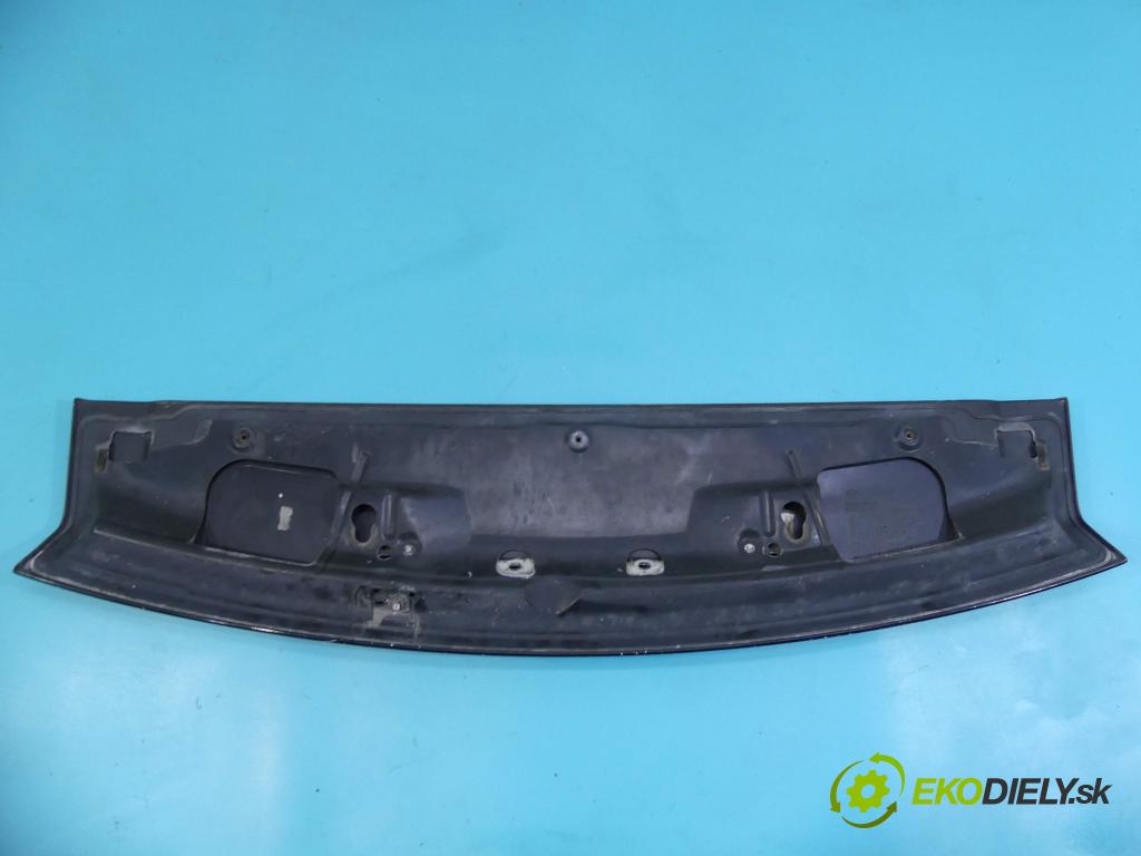 Land rover Range Rover III L322 2001-2012 3.6 TD V8 272 HP automatic 200 kW 3628 cm3 5- Spoiler: DFD500150 (Spoilery)