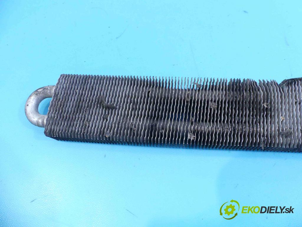 Land rover Range Rover III L322 2001-2012 3.6 TD V8 272 HP automatic 200 kW 3628 cm3 5- chladič oleja: