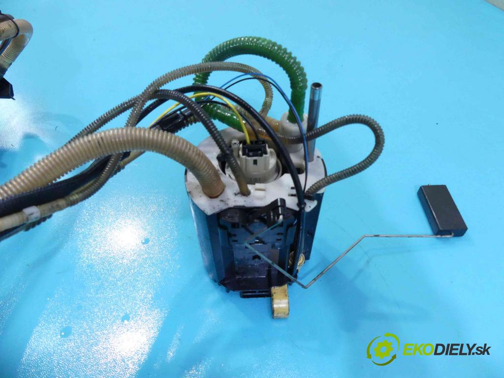 Land rover Range Rover III L322 2001-2012 3.6 TD V8 272 hp automatic 200 kW 3628 cm3 5- čerpadlo paliva 0028818050