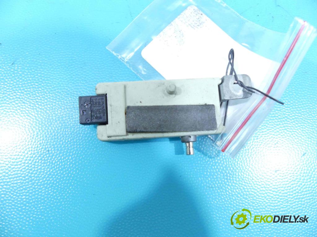 Land rover Range Rover III L322 2001-2012 3.6 TD V8 272 HP automatic 200 kW 3628 cm3 5- modul riadiaca jednotka XH42-18C847-EA (Ostatné)