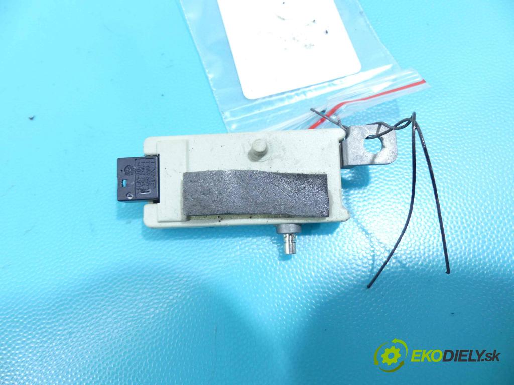 Land rover Range Rover III L322 2001-2012 3.6 TD V8 272 HP automatic 200 kW 3628 cm3 5- modul riadiaca jednotka XH42-18C847-EA (Ostatné)