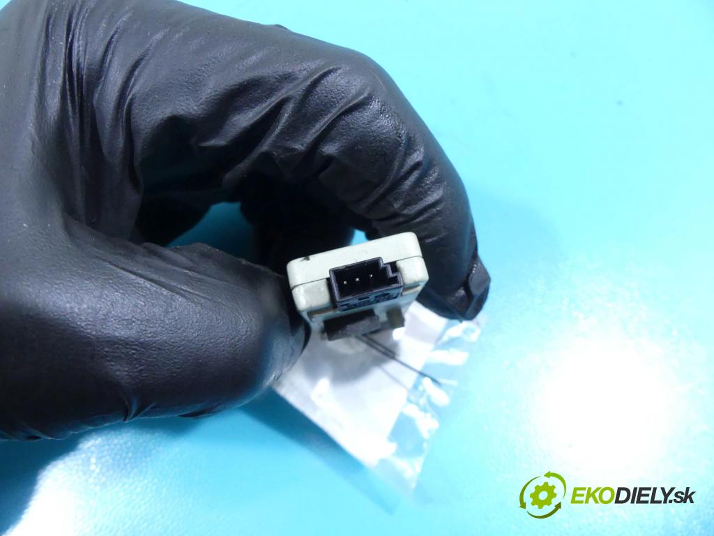 Land rover Range Rover III L322 2001-2012 3.6 TD V8 272 HP automatic 200 kW 3628 cm3 5- modul riadiaca jednotka XH42-18C847-EA (Ostatné)