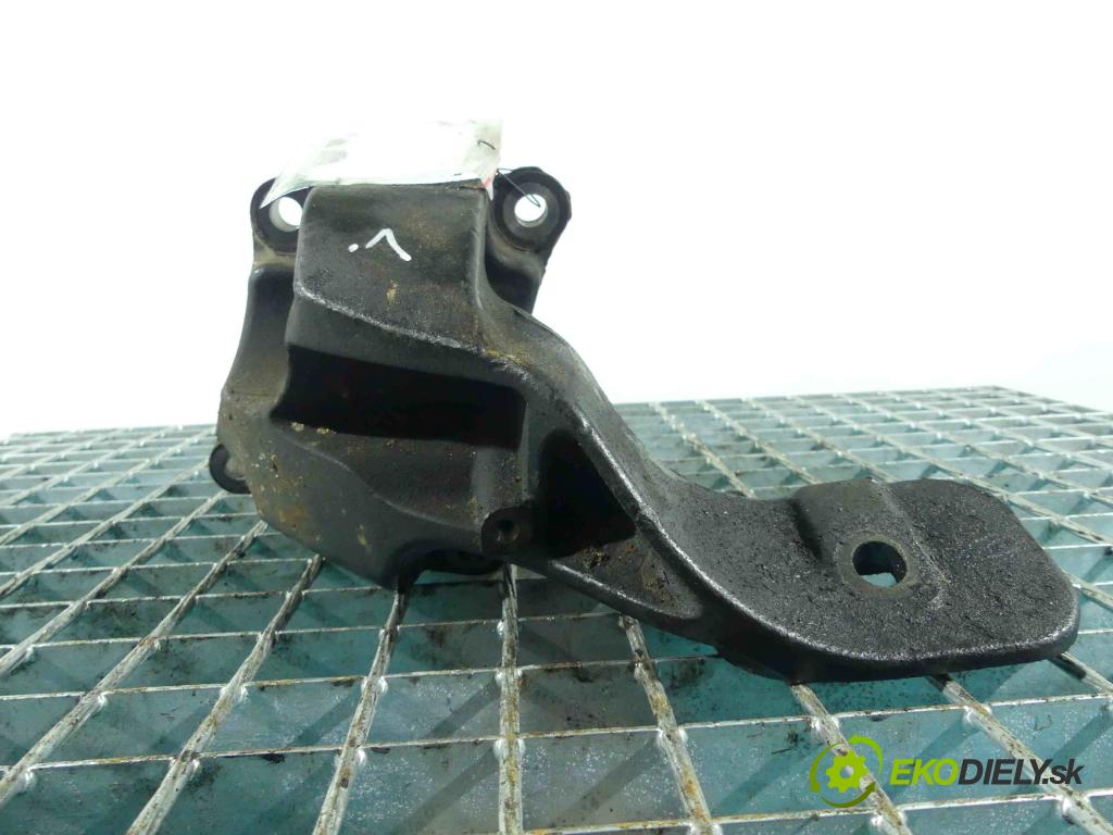 Land rover Range Rover III L322 2001-2012 3.6 TD V8 272 hp automatic 200 kW 3628 cm3 5- Tlapka: motoru 6H43-6061