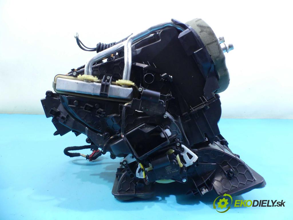 Jeep Renegade 2014- 1.4 T 140 hp manual 103 kW 1368 cm3 5- radiátor 00519617040 (Radiátory topení)