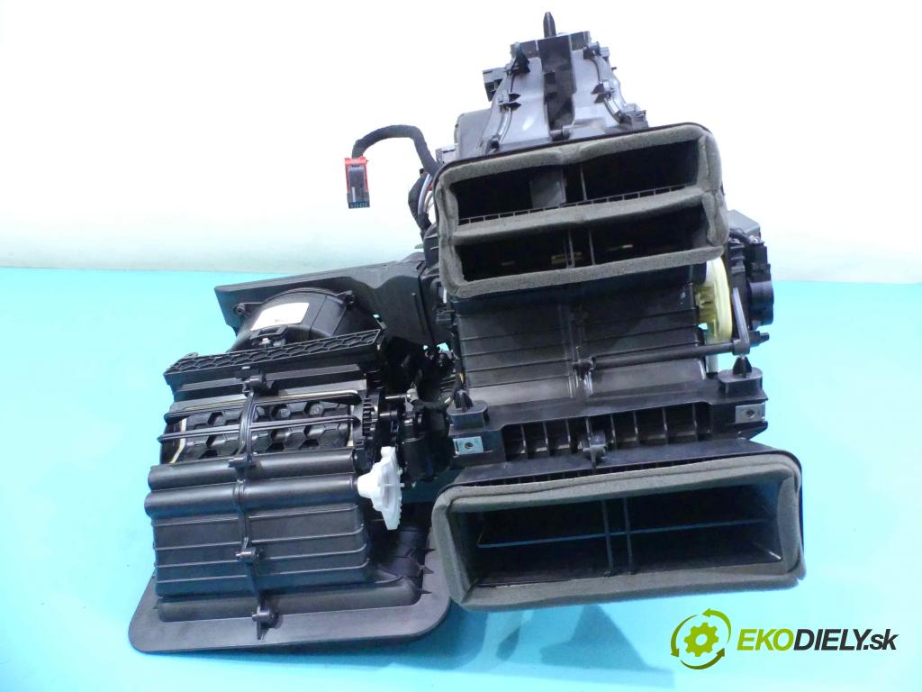 Jeep Renegade 2014- 1.4 T 140 hp manual 103 kW 1368 cm3 5- radiátor 00519617040 (Radiátory topení)