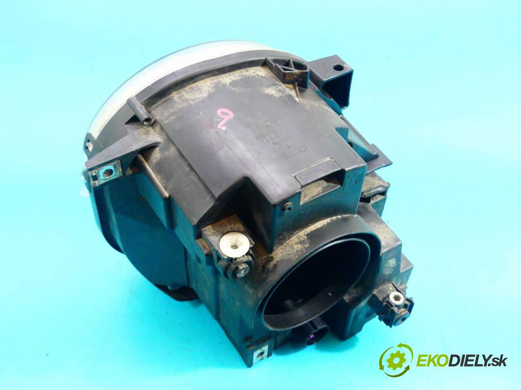 Jeep Renegade 2014- 1.4 T 140 HP manual 103 kW 1368 cm3 5- Reflektor: pravý 51953106 (Pravé)