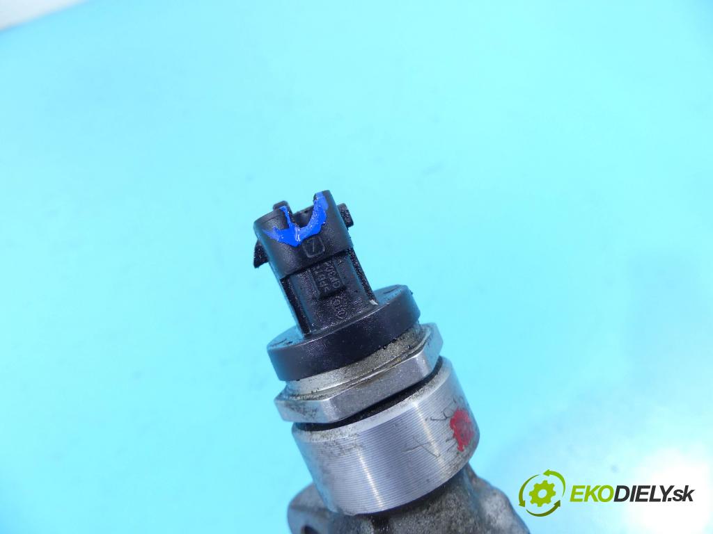 Hyundai I30 I 2007-2012 1.6 crdi 90 HP manual 66 kW 1582 cm3 5- lišta vstrekovacia 0445214181 (Vstrekovacie lišty)