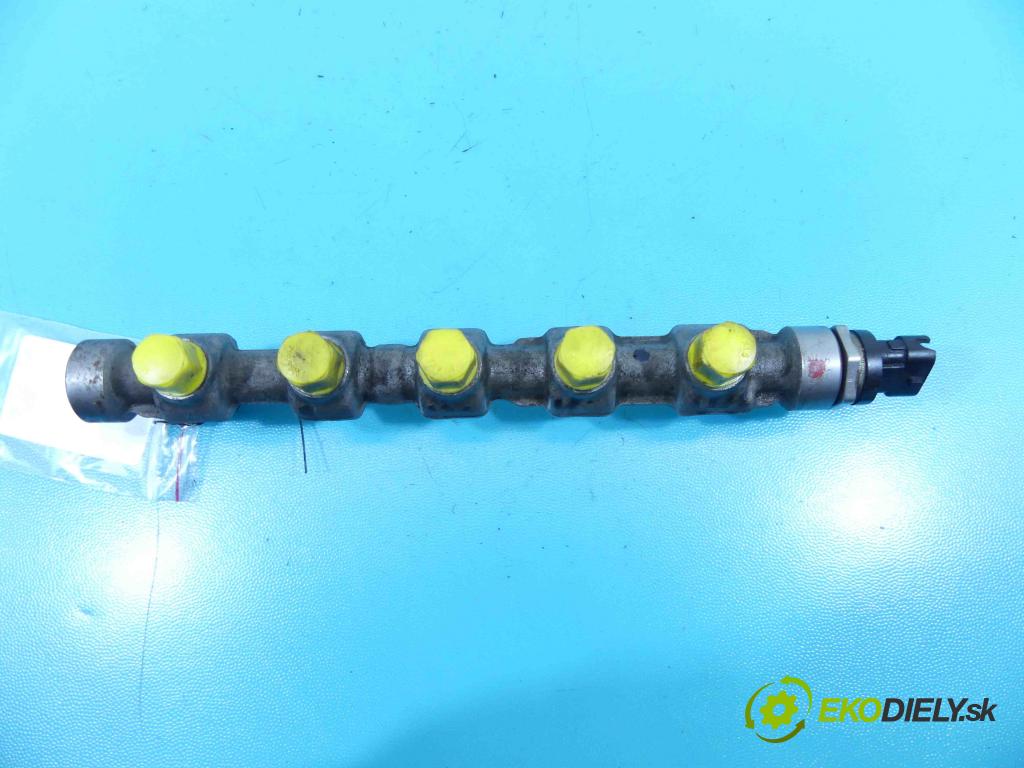 Hyundai I30 I 2007-2012 1.6 crdi 90 HP manual 66 kW 1582 cm3 5- lišta vstrekovacia 0445214181 (Vstrekovacie lišty)