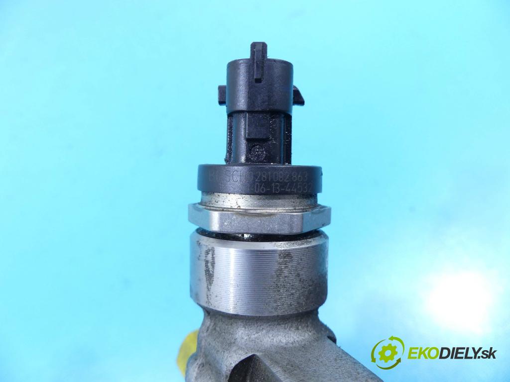 Hyundai I30 I 2007-2012 1.6 crdi 90 HP manual 66 kW 1582 cm3 5- lišta vstrekovacia 0445214181 (Vstrekovacie lišty)