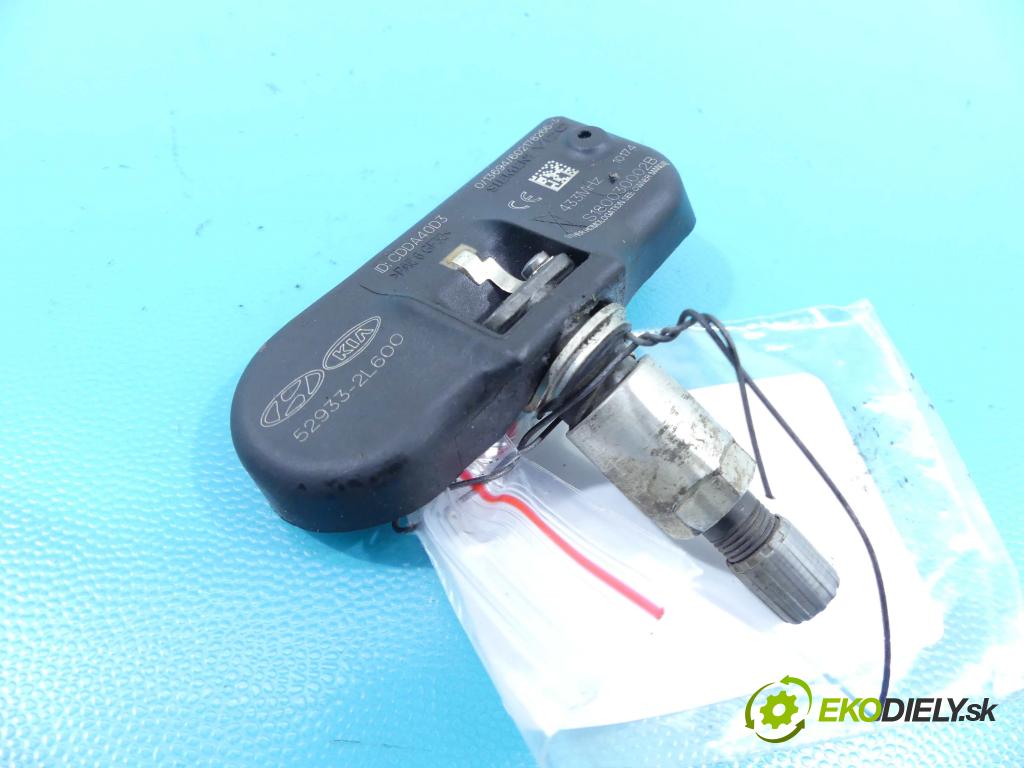 Hyundai I30 I 2007-2012 1.6 crdi 90 hp manual 66 kW 1582 cm3 5- snímač tlaku 52933-2L600 (Snímače tlaku)