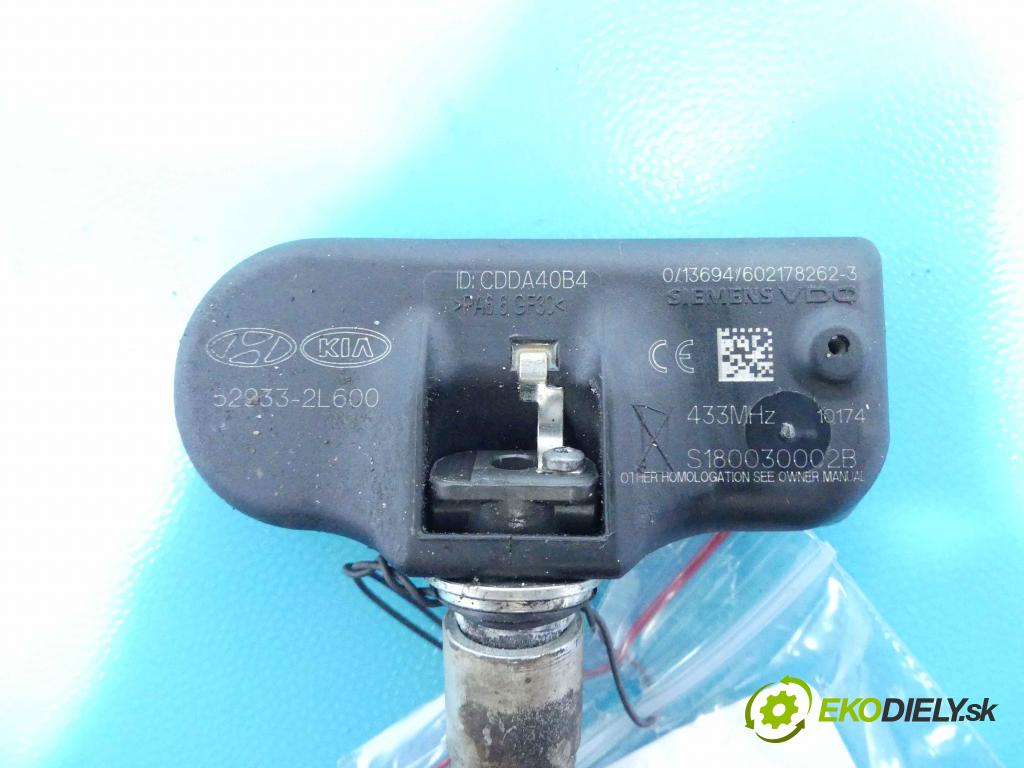 Hyundai I30 I 2007-2012 1.6 crdi 90 hp manual 66 kW 1582 cm3 5- snímač tlaku 52933-2L600 (Snímače tlaku)