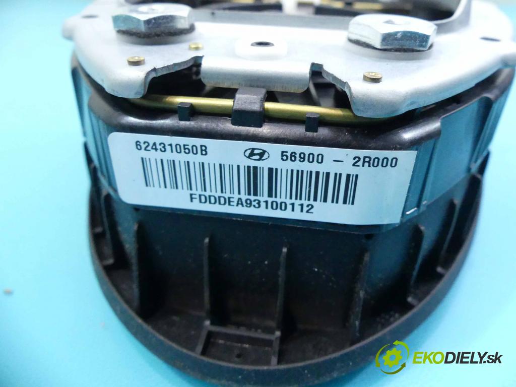 Hyundai I30 I 2007-2012 1.6 crdi 90 HP manual 66 kW 1582 cm3 5- kokpit,pristrojová doska rozdeľovacia