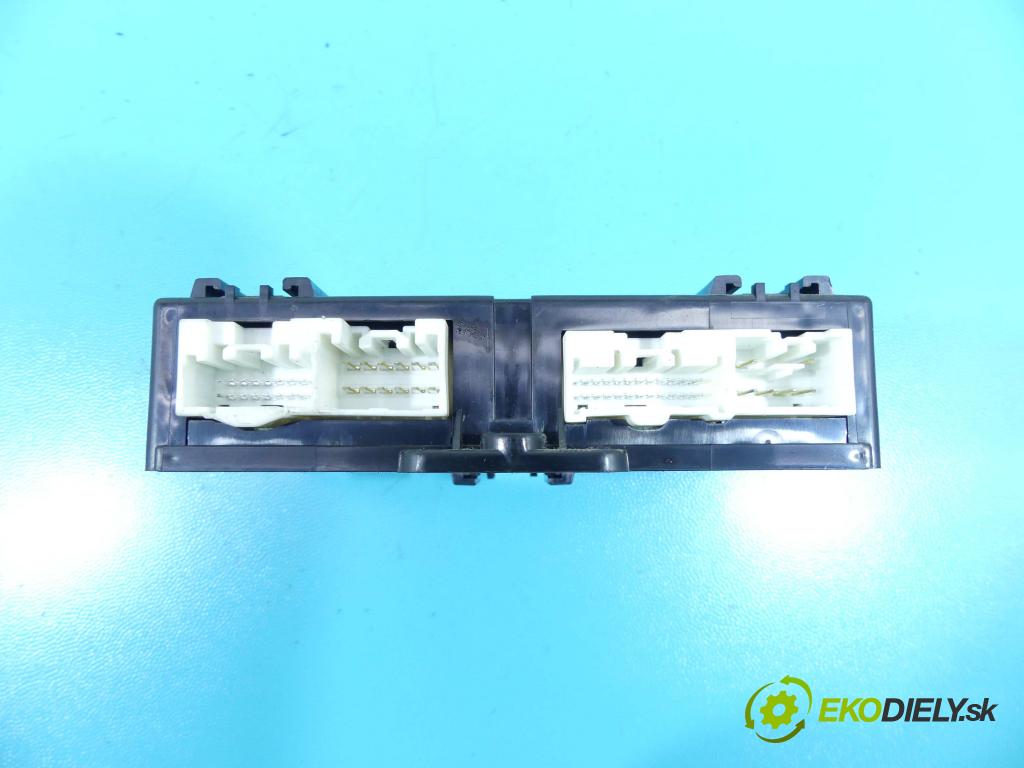 Mazda 5  2005-2010 2.0 citd 110 HP manual 81 kW 1998 cm3 5- modul riadiaca jednotka CD3467560C (Ostatné)