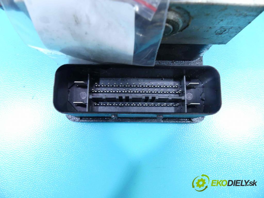 Mazda 5  2005-2010 2.0 citd 110 HP manual 81 kW 1998 cm3 5- čerpadlo abs 5N61-2C405-CB (Pumpy ABS)