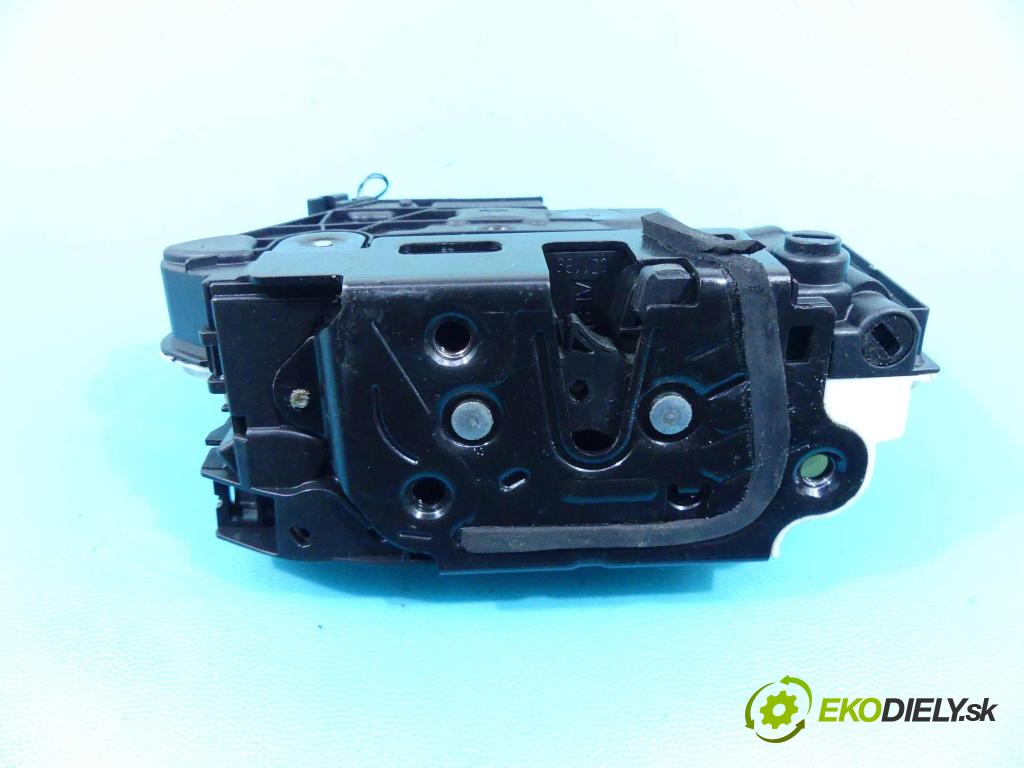 Vw Tiguan I 2007-2016 2.0 tdi 140 hp manual 103 kW 1968 cm3 5- zámek zadní pravý 5N0839016A