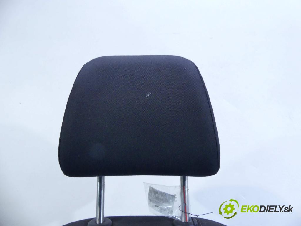 Vw Tiguan I 2007-2016 2.0 tdi 140 HP manual 103 kW 1968 cm3 5- Sedačka pravý  (Sedačky, sedadlá)