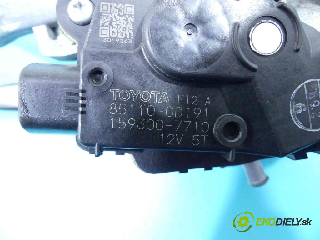 Toyota Yaris III 2011-2020 1.0 vvti 69KM manual 51 kW 998 cm3 5- mechanismus stěračů 85110-0D191