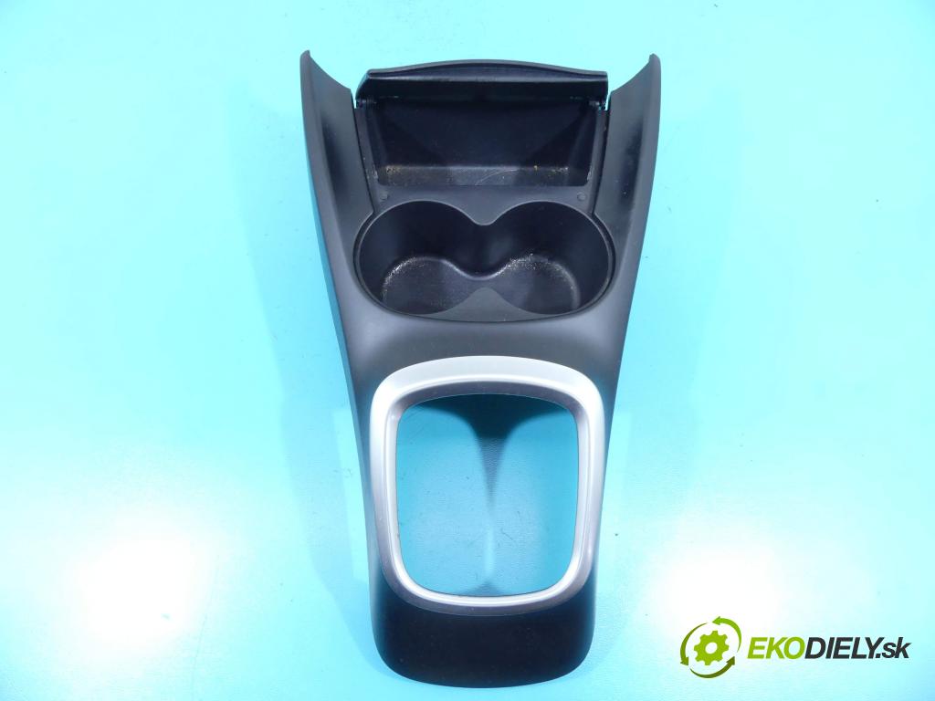 Toyota Yaris III 2011-2020 1.0 vvti 69KM manual 51 kW 998 cm3 5- Rukojeť: na nápoje: 58821-OD080 (Úchyty, držiaky na nápoje)